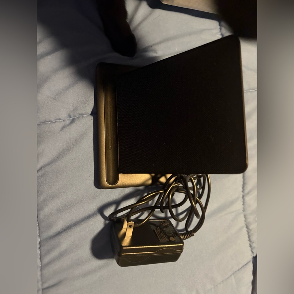 Wirelesss kindle charger